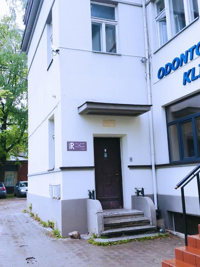 Хостелы R Hostel 